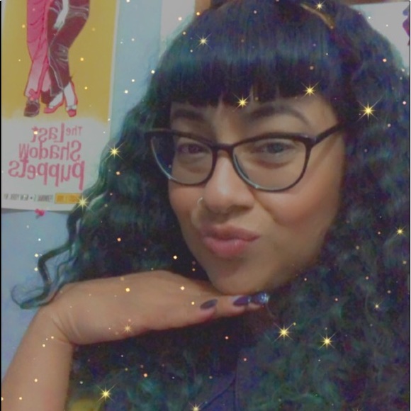 Meet your Posher, Evelyn - Picture 3 of 8